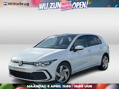 Volkswagen Golf - 1.4 DSG eHybrid 245PK GTE / Panoramadak / LED Matrix / Trekhaak / Standkachel / 17'' LMV