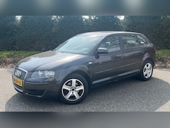Audi A3 Sportback - 1.8 TFSI Attraction Pro Line Business l Leder l NAP l