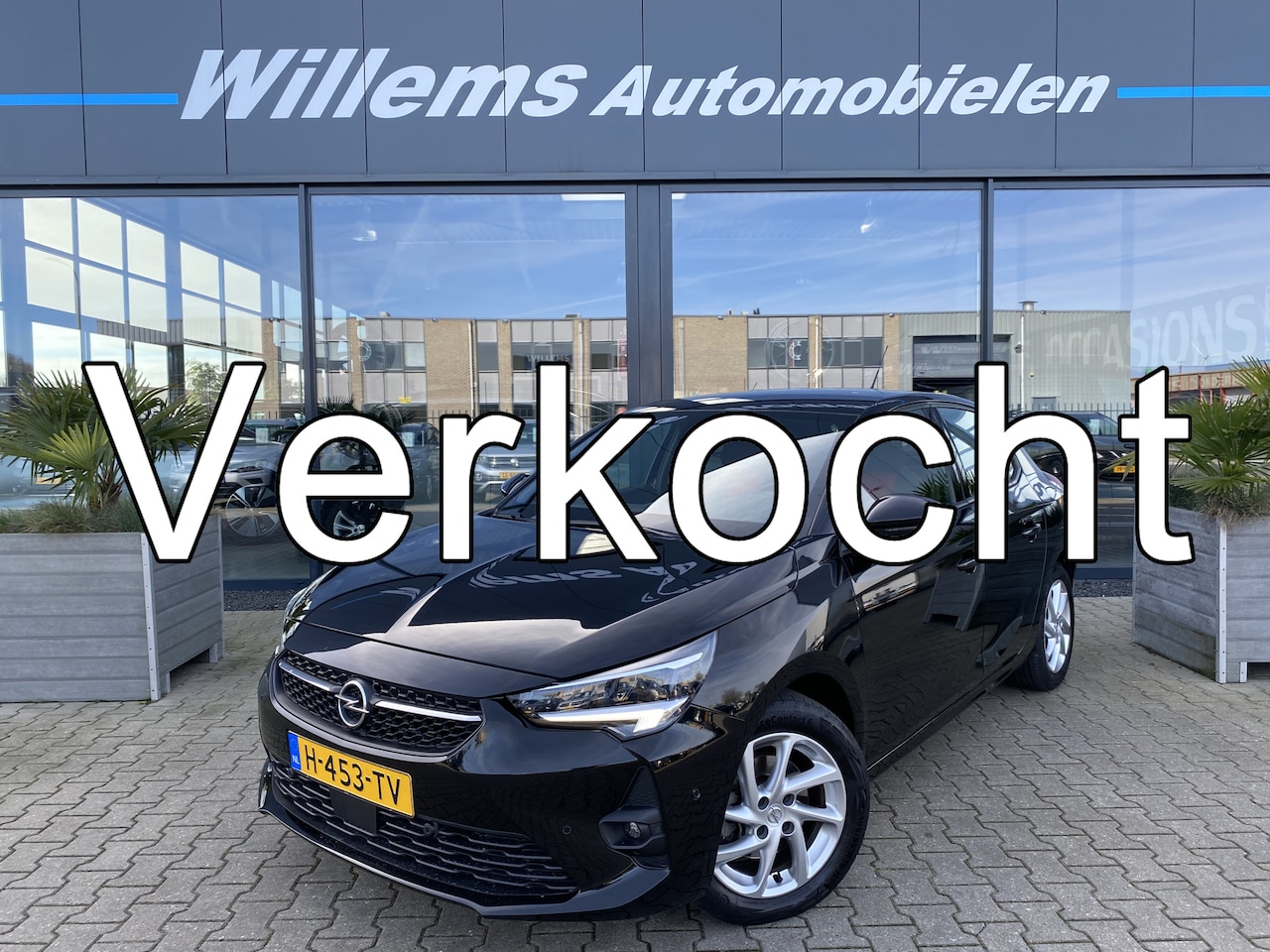 Opel Corsa - 1.2 GS Line Cruise Control, App-Connect & Afneembare Trekhaak - AutoWereld.nl