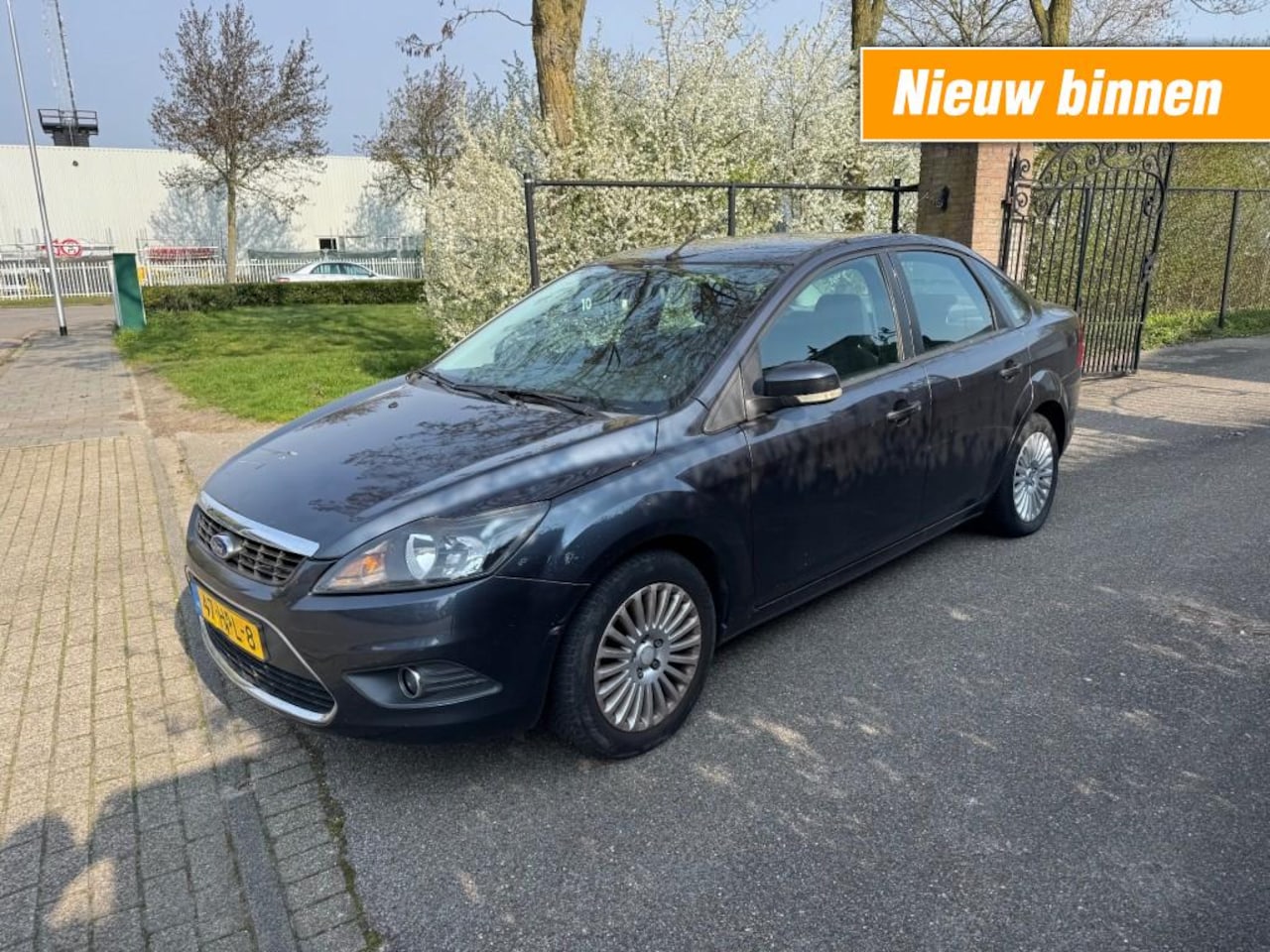 Ford Focus - 1.6 SEDAN / EXPORTPRIJS!! - AutoWereld.nl
