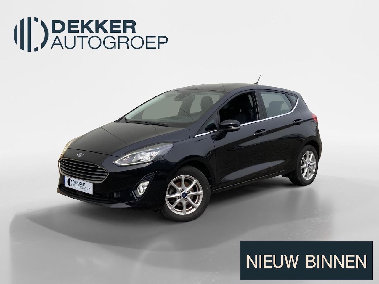Ford Fiesta - 1.0 EcoBoost Titanium Navigatie - Apple Carplay/ Android Auto - Driver Assistance Pack - P - AutoWereld.nl