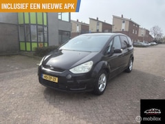 Ford S-Max - 2.0 Titanium