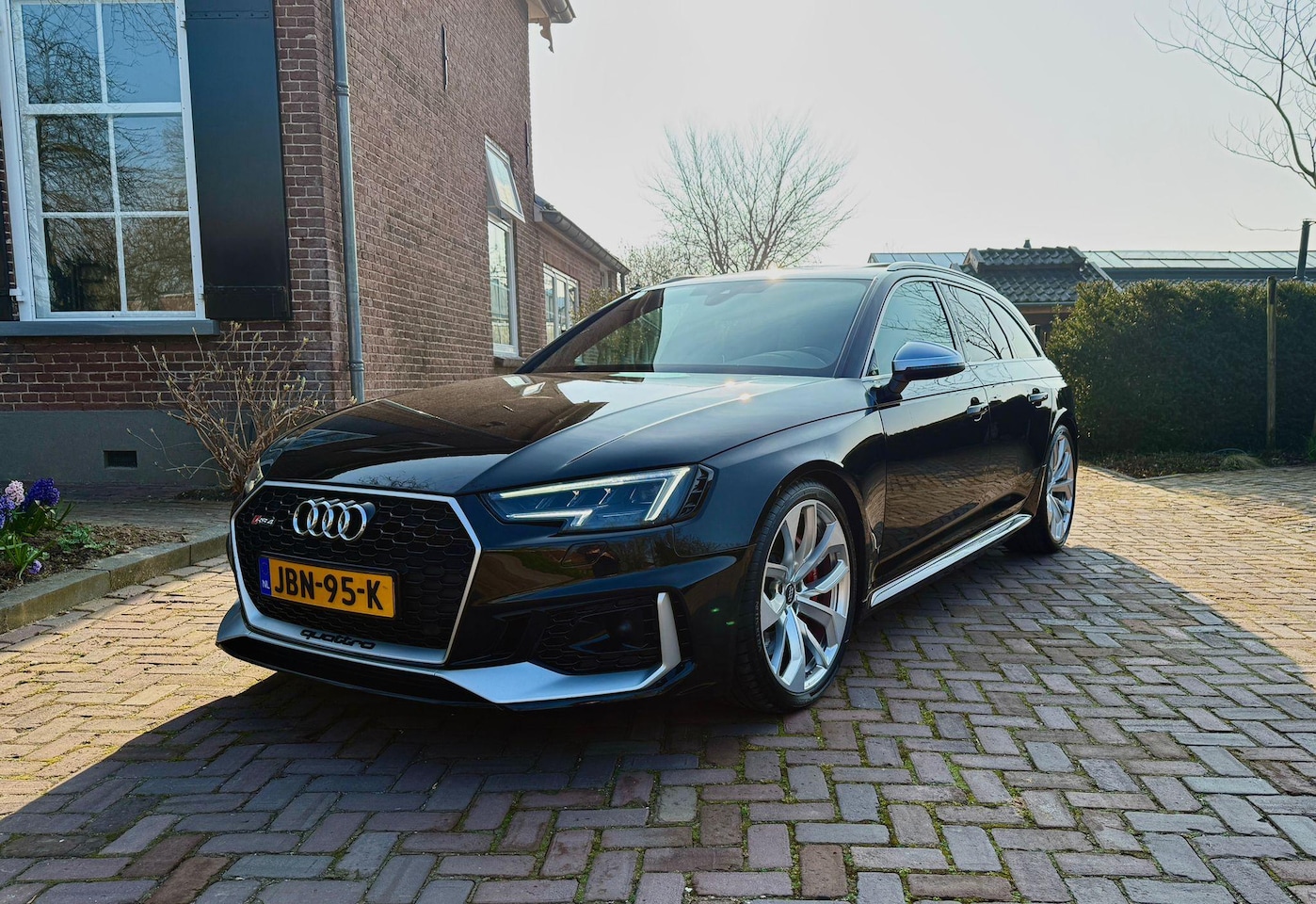 Audi A4 Avant - 2.9 TFSI RS 4 quattro Pano-led-20"-ruitjes leder - AutoWereld.nl