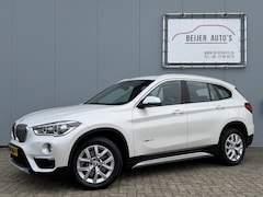 BMW X1 - sDrive20i High Executive Automaat/Trekhaak/Leer/Navi