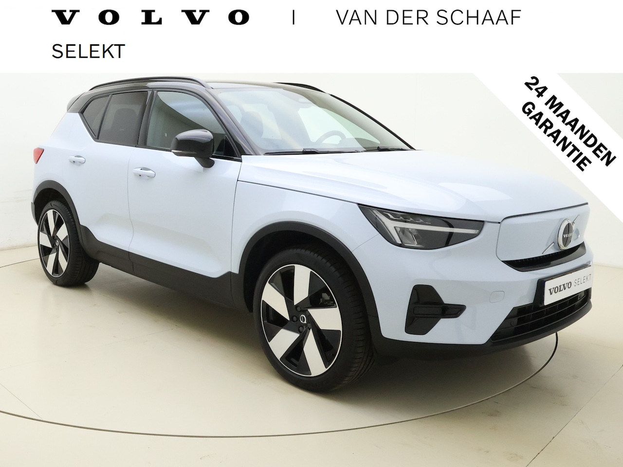 Volvo XC40 - Extended Range Plus / 20'' / Nubuck incl. Fjord Blue Tapijt / Trekhaak / Stoel + Stuurw. V - AutoWereld.nl