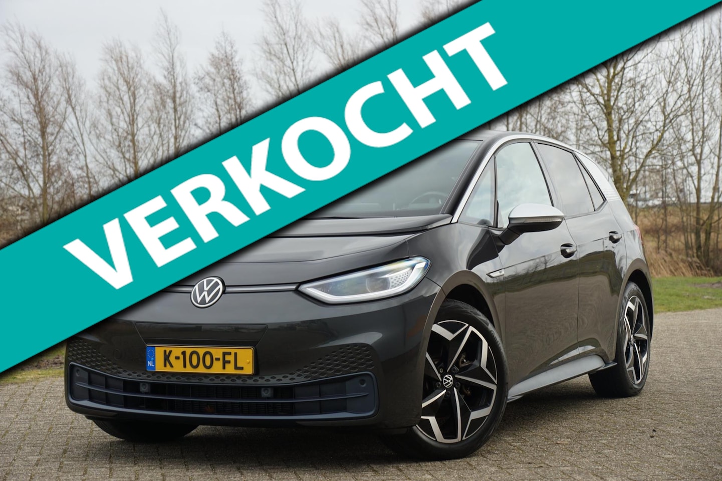 Volkswagen ID.3 - First Plus 58 kWh - Mangan Grey - SOH92% - Keyless/LED/Camera - AutoWereld.nl