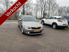 Skoda Octavia Combi - 1.4 TSI Greentech Ambition Businessline TREKHAAK NAVI CLIMA