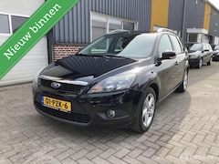 Ford Focus Wagon - 1.6 Comfort ZEER NETJES