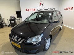 Volkswagen Polo - 1.4-16V Comfortline Airco/Apk