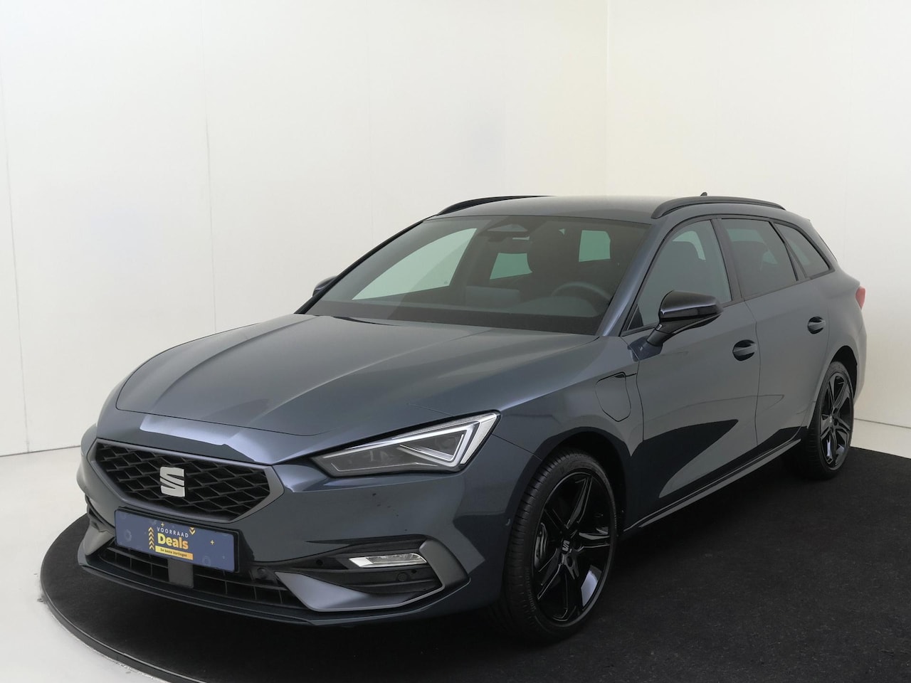 SEAT Leon Sportstourer - 1.5 TSI e-Hybrid FR Business 1.5 TSI e-Hybrid FR Business - AutoWereld.nl