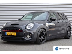 MINI Clubman - 2.0 COOPER S 192PK JOHN COOPER WORKS AUTOMAAT / NAVI / LEDER / CLIMA / LED / PDC / 18" LMV