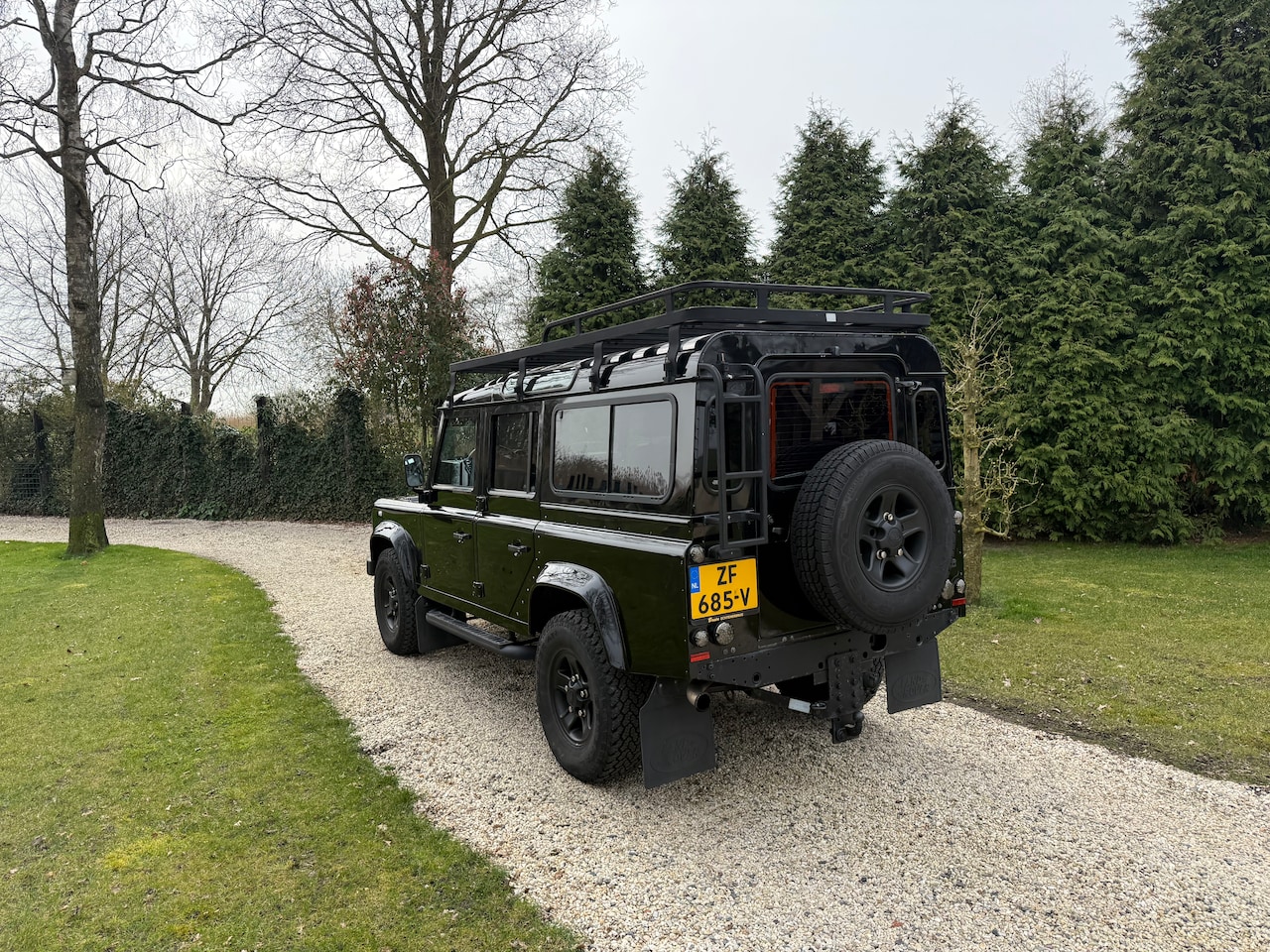 Land Rover Defender - 2.4 TD 110" SE DC Tweede eigenaar 7 zits