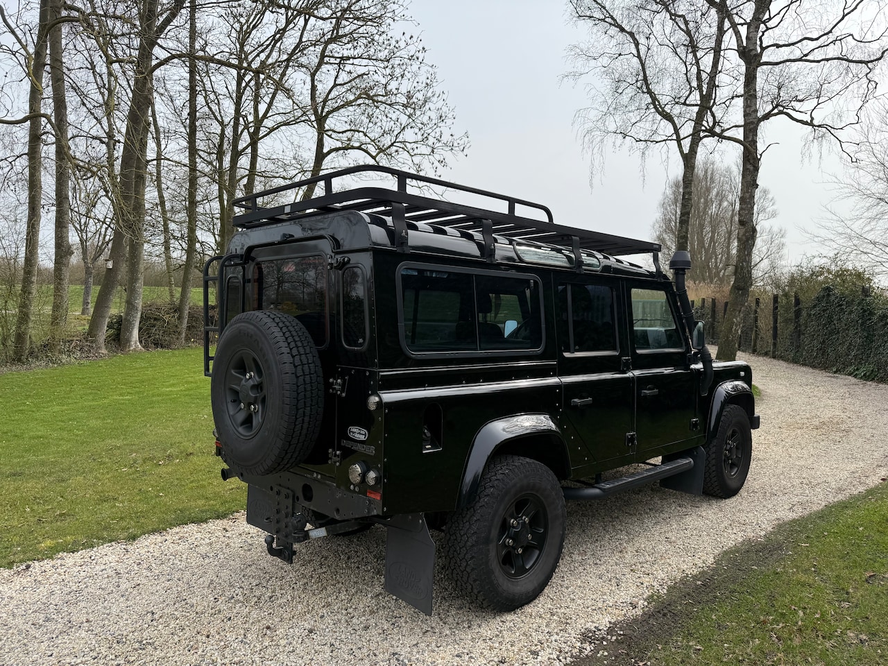 Land Rover Defender - 2.4 TD 110" SE DC Tweede eigenaar