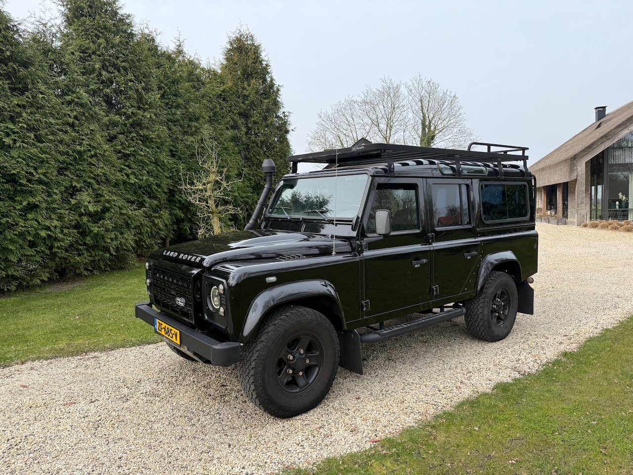 Land Rover Defender - 2.4 TD 110" SE DC Tweede eigenaar