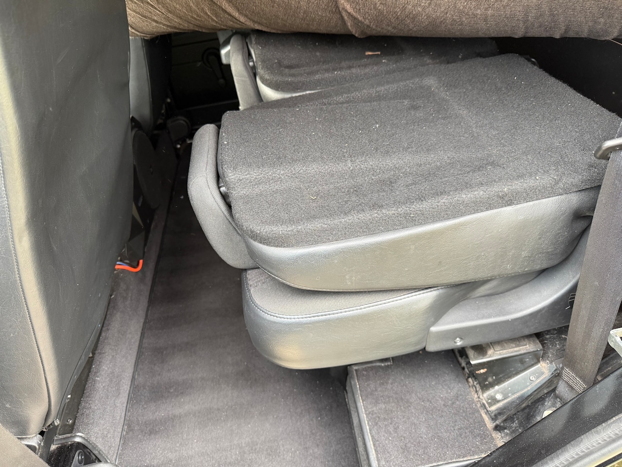 Land Rover Defender - 2.4 TD 110" SE DC Tweede eigenaar