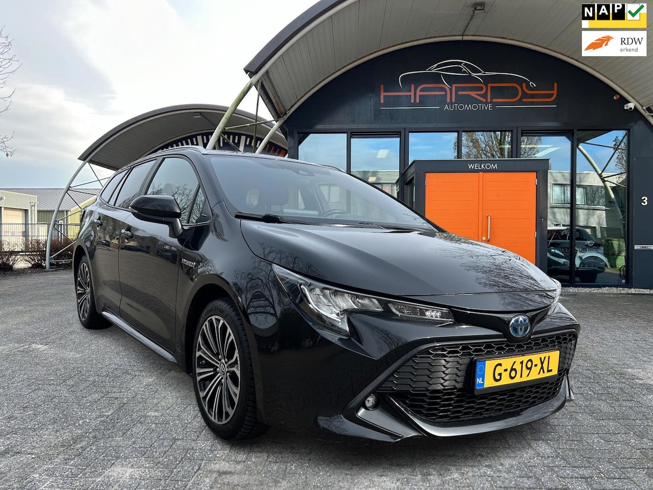 Toyota Corolla Touring Sports - 1.8 Hybrid Business Plus Trekh. Apple Carplay Digi Dash Rijklaarprijs! - AutoWereld.nl