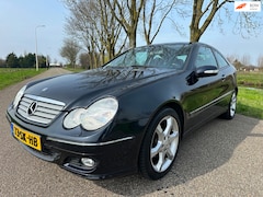 Mercedes-Benz C-klasse Sportcoupé - 180 K.|nw apk|rijdt super