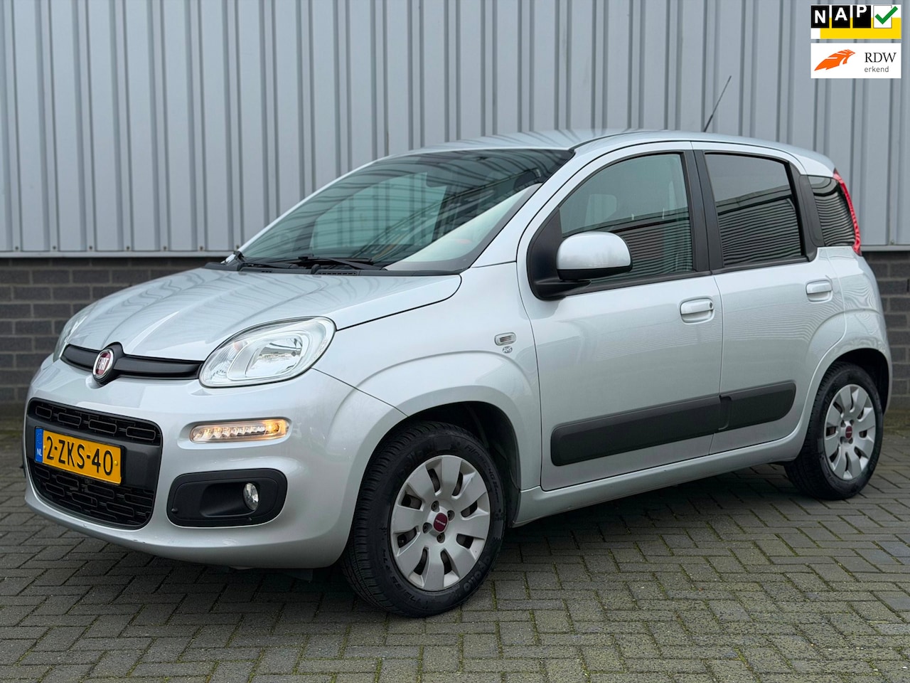 Fiat Panda - 0.9 TwinAir Lounge |Airco|5 Deurs|ParkeerSensor| - AutoWereld.nl