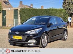 Hyundai i20 - 1.2 HP i-Motion Comfort Afneembare trekhaak / Cruise Controle / Airco / Carr kitt / Automa
