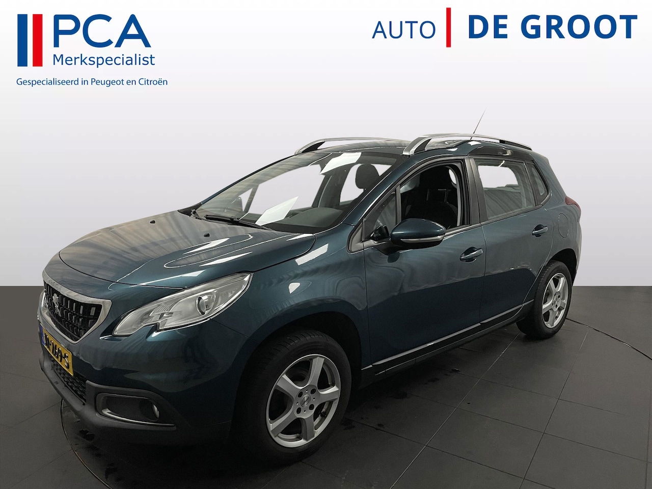 Peugeot 2008 - Blue Lion AUTOMAAT Airco | Navi+Carplay | Trekhaak - AutoWereld.nl