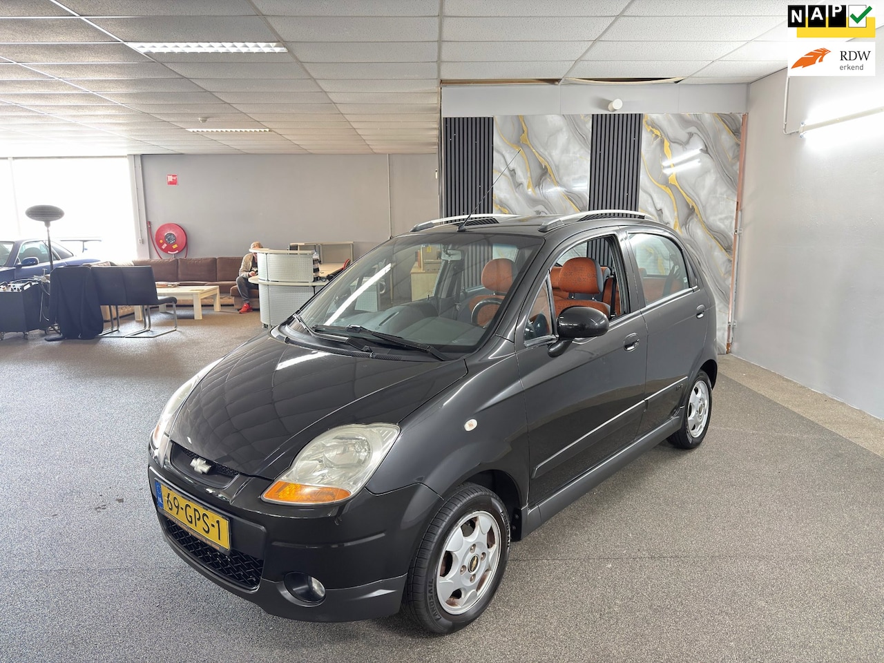 Chevrolet Matiz - 0.8 Style Apk Nieuw,Airco,E-Ramen,Stuurbekracht,Radio-Bluetooth,N.A.P,Lm velgen,2 sleutels - AutoWereld.nl