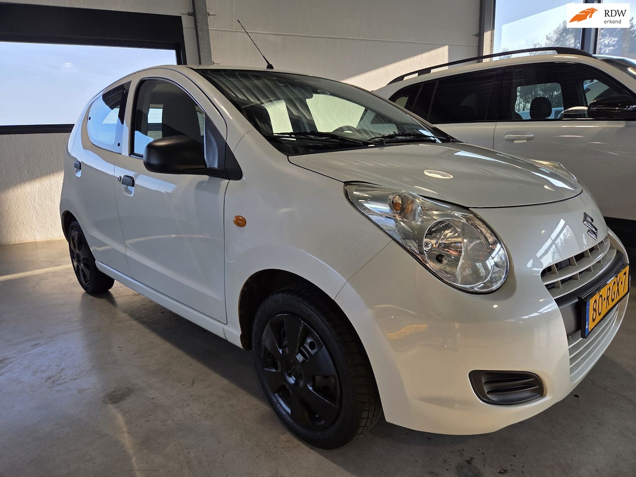 Suzuki Alto - 1.0 Comfort Plus airco, centrale vergrendeling. - AutoWereld.nl