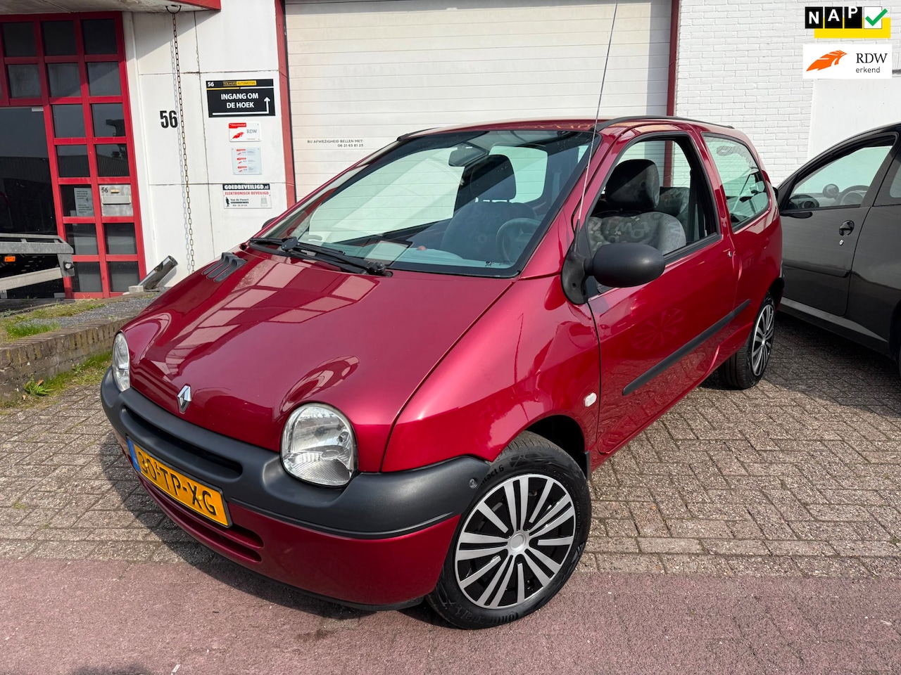 Renault Twingo - 1.2 Emotion |NIEUW APK|AIRCO|E-PKKT|DEALER AUTO|NETTE AUTO| - AutoWereld.nl