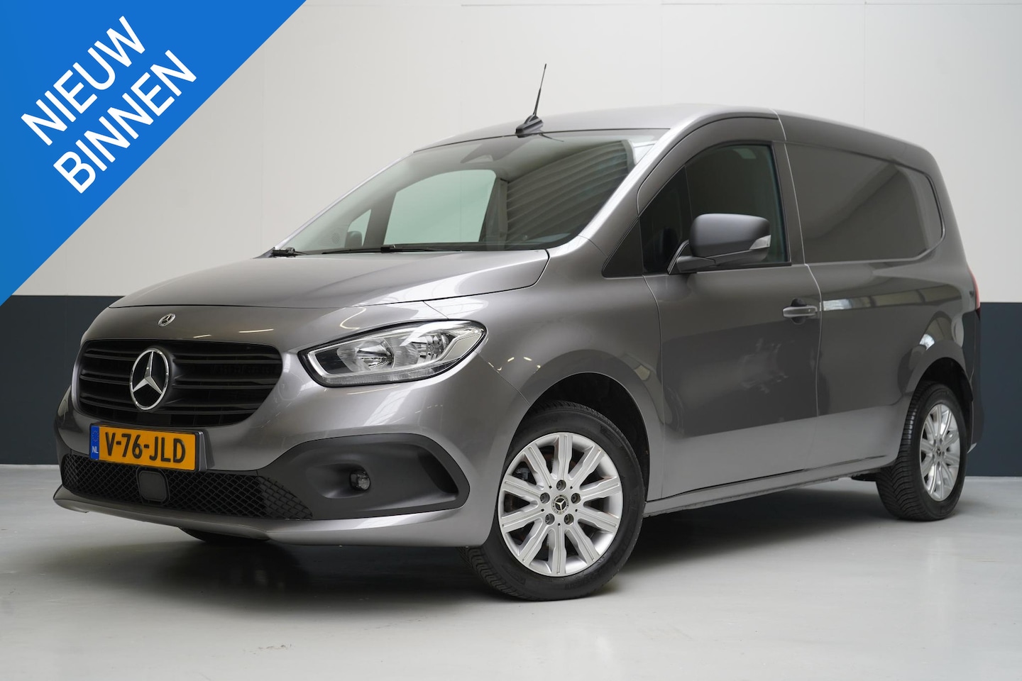 Mercedes-Benz Citan - 110 CDI L1 Select Automaat | Schuifdeur R | Achterdeuren | Airconditioning | Apple Carplay - AutoWereld.nl
