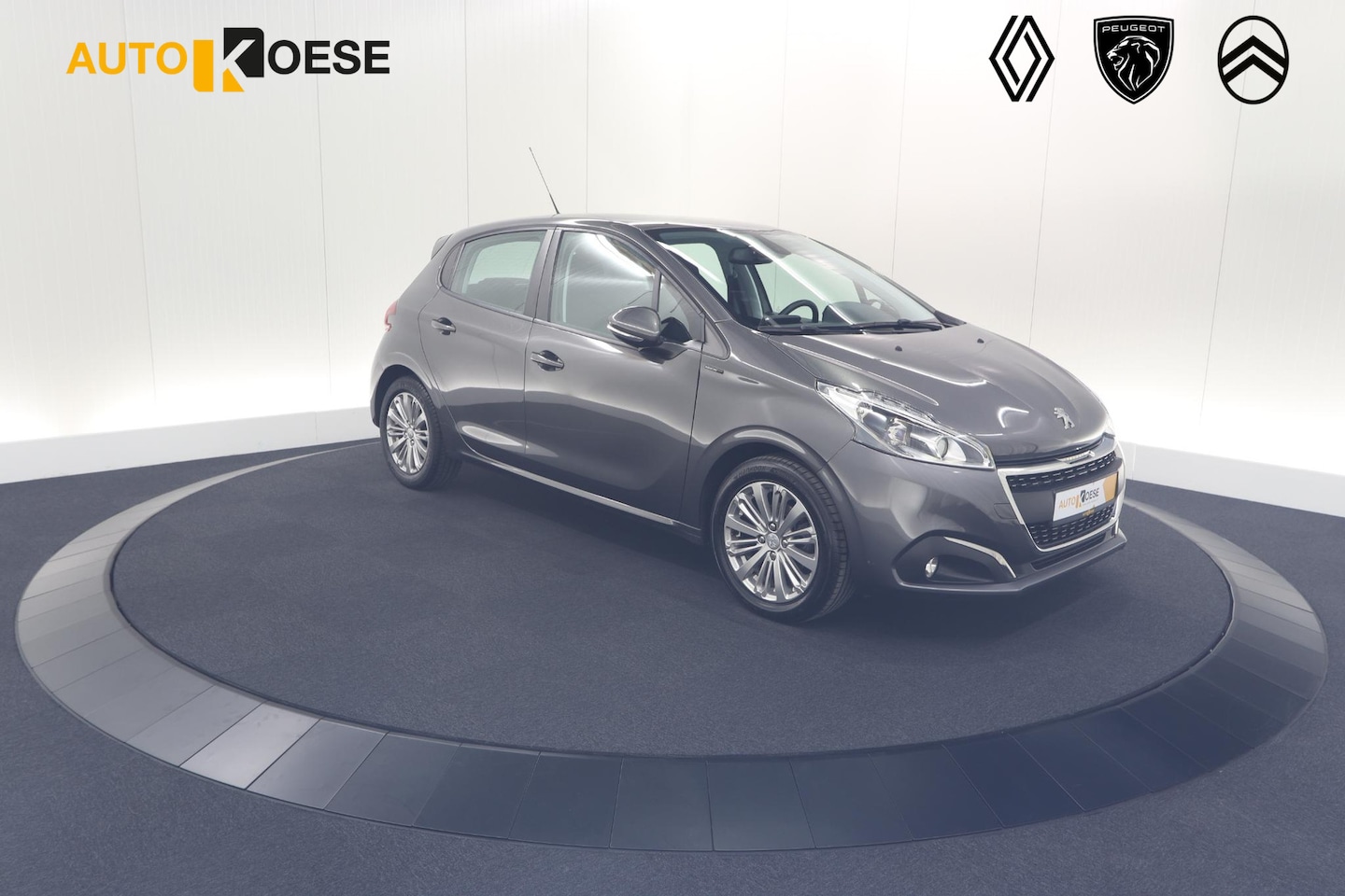 Peugeot 208 - PureTech 82 Signature | Apple Carplay | Parkeersensoren | Navigatie | Airco - AutoWereld.nl