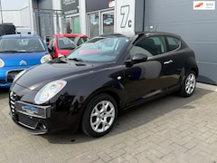 Alfa Romeo MiTo - 1.4 AIRCO | PARKSENSOR | LICHTMTL VELGEN | NIEUWE APK |