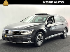 Volkswagen Passat Variant - 1.4 TSI GTE / Pano / Winterpakket / Trekhaak