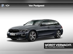 BMW 3-serie Touring - 330e High Executive M-Sport / 19inch / Glazen schuifdak / Trekhaak Electrisch wegklapbaar