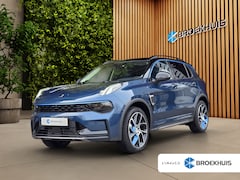 Lynk & Co 01 - 1.5 | 360 Camera | Sfeerverlichting | Adaptive Cruise | Panoramadak