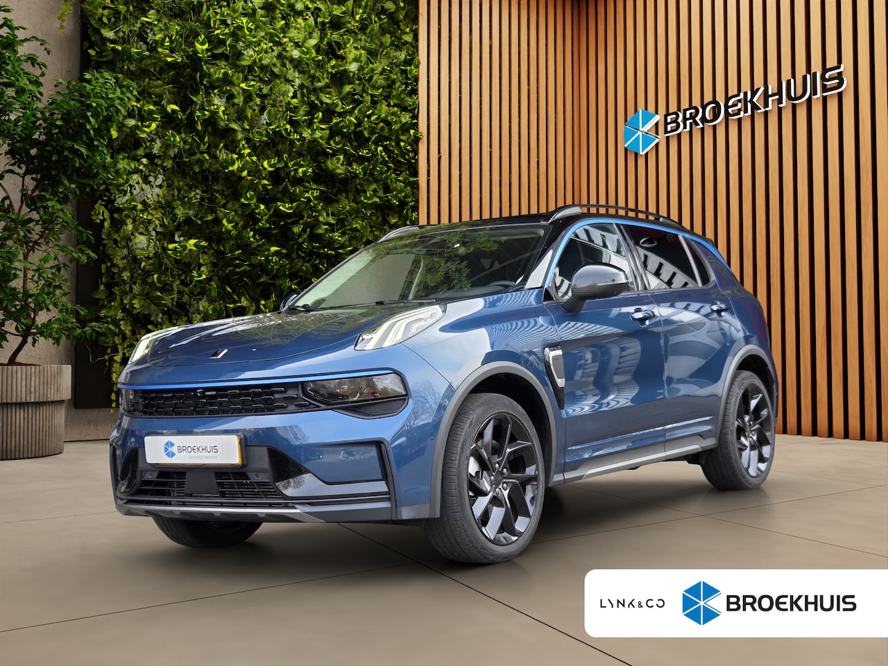 Lynk & Co 01 - 1.5 | 360 Camera | Sfeerverlichting | Adaptive Cruise | Panoramadak - AutoWereld.nl