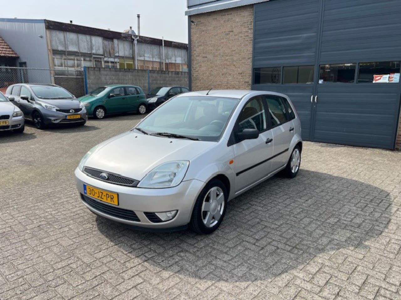 Ford Fiesta - 1.4-16V First Edition 1.4-16V First Edition - AutoWereld.nl