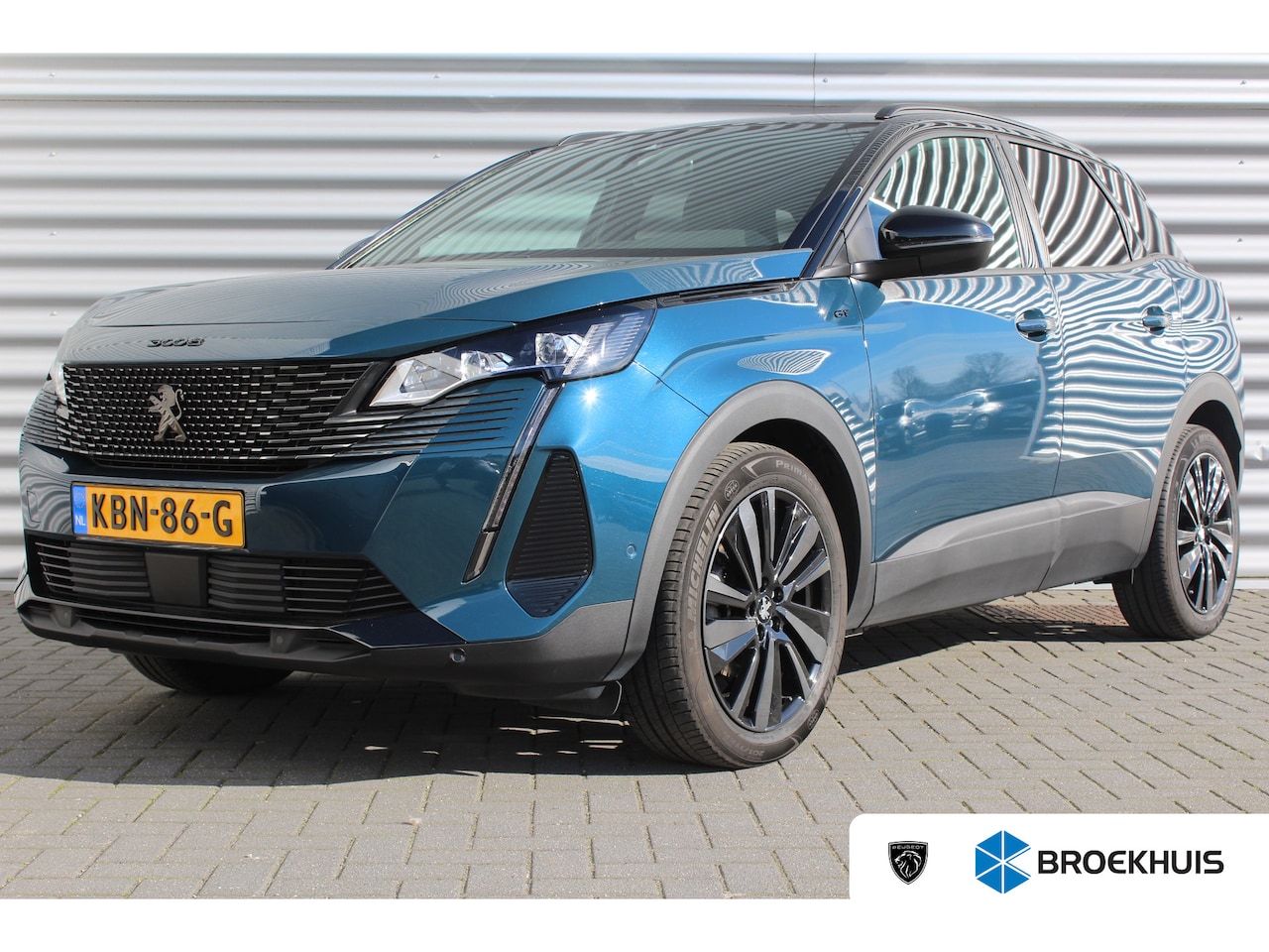 Peugeot 3008 - 1.2 PURETECH 130PK GT PACK AUTOMAAT / NAVI / LEDER / CLIMA / PDC / 19" LMV / CAMERA / BLAC - AutoWereld.nl