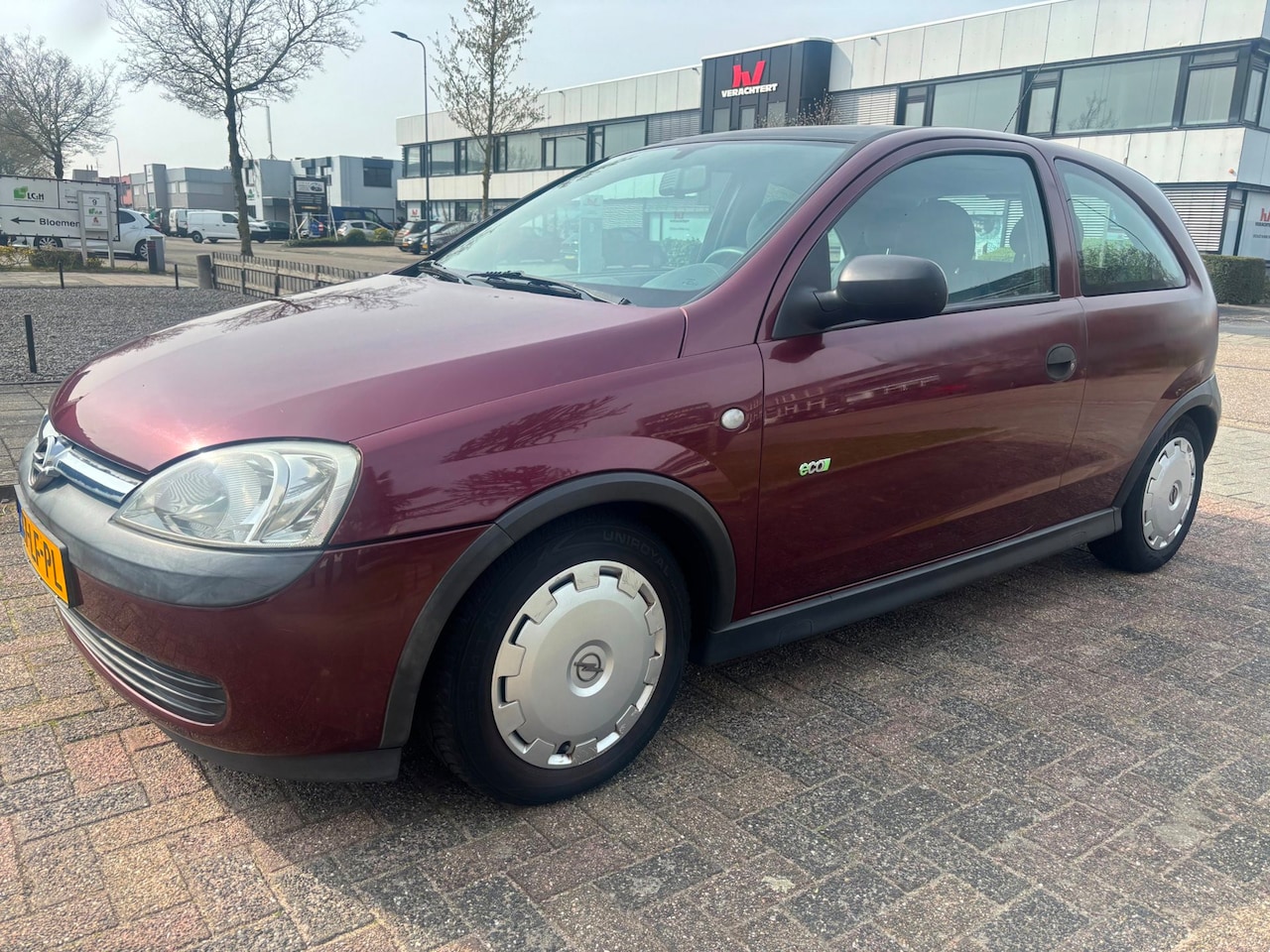 Opel Corsa - 1.0-12V Comf AUTOMAAT Easytronic 110.000 km - AutoWereld.nl
