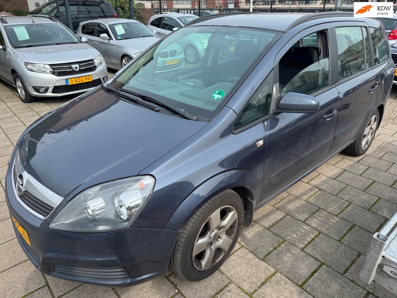 Opel Zafira - 1.8 Enjoy 2005 7persoons *meeneemprijs* - AutoWereld.nl