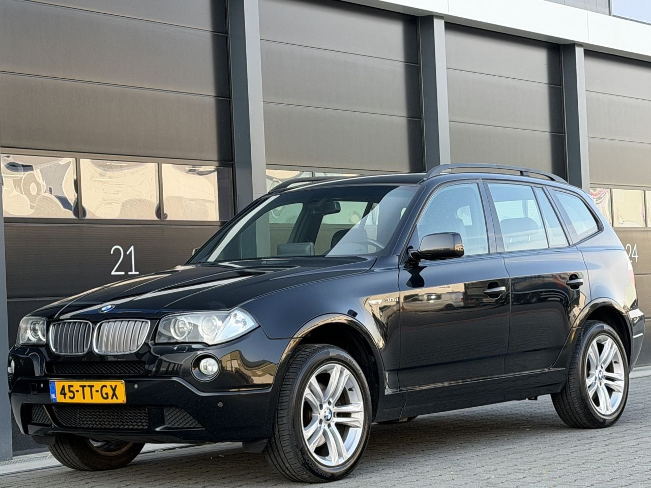 BMW X3 - 3.0D 4x4 Navi Clima Leer - AutoWereld.nl