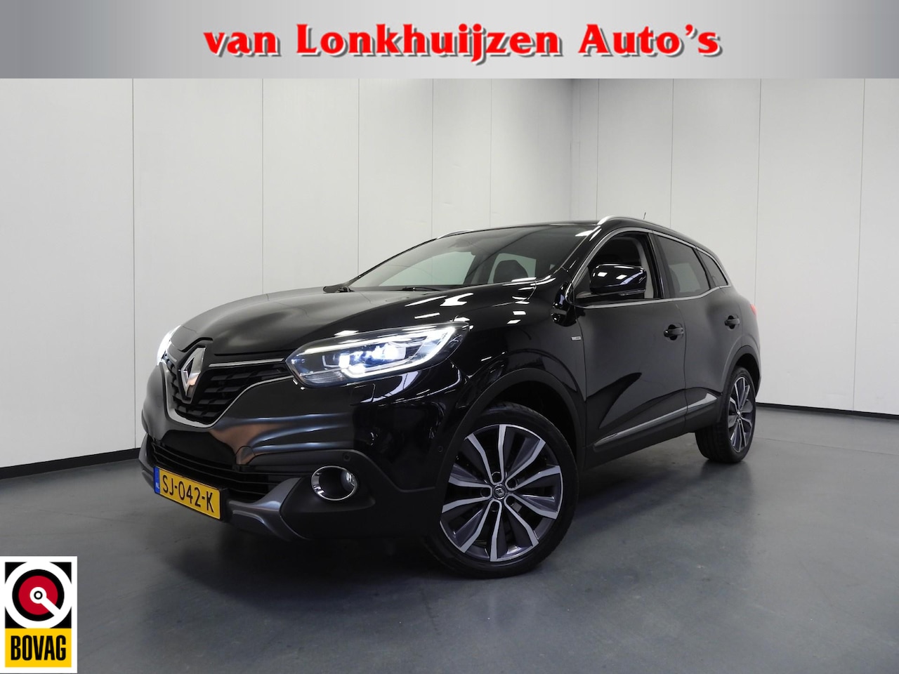 Renault Kadjar - 1.2 TCe Bose NAVI/CAMERA/LED/TREKH./19"LMV! - AutoWereld.nl