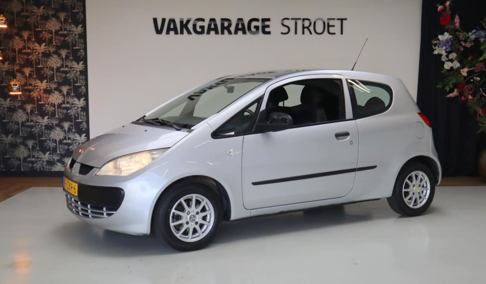 Mitsubishi Colt - 1.1 Silverl. | jaarbeurt | 2 nw band | oh.bkje | zuinig rijden - AutoWereld.nl