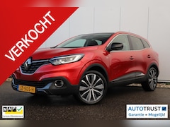 Renault Kadjar - 1.2 TCe Bose 131PK Trekhaak Panoramadak Lederen Bekleding 19 inch LMV Navigatie Clima Crui