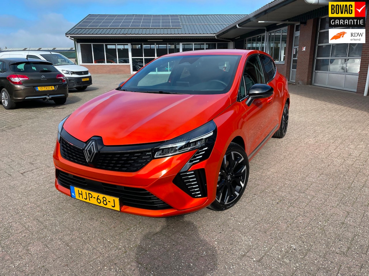 Renault Clio - 1.6 E-Tech Full Hybrid 145 techno 1.6 E-Tech Full Hybrid 145 techno, Groot navi, Stoel/stuurverwarming - AutoWereld.nl