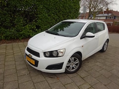 Chevrolet Aveo - 1.4 LT MET APK AIRCO
