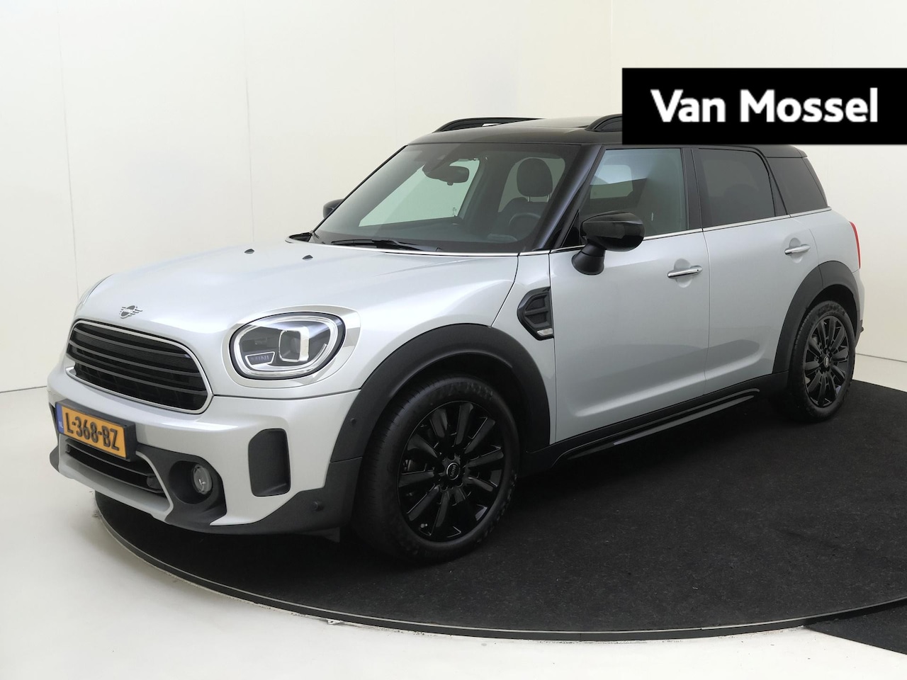MINI Countryman - Mini 1.5 Cooper Boardwalk Edition NAVIGATIE | SENSOREN | CAMERA | GLAZEN DAK - AutoWereld.nl