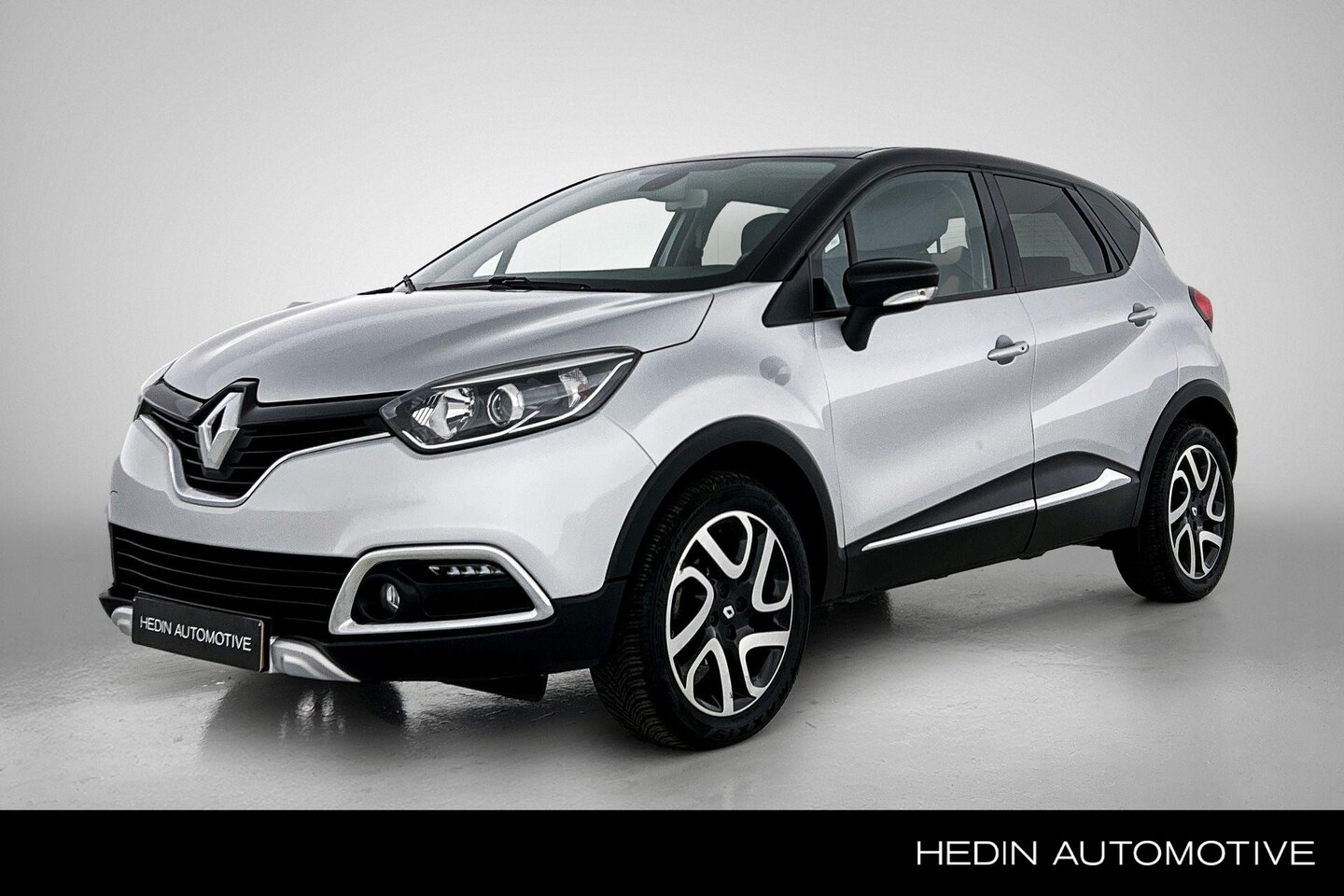 Renault Captur - 0.9 TCe Xmod | Camera | Stoelverwarming | Leder | Climate Control | - AutoWereld.nl