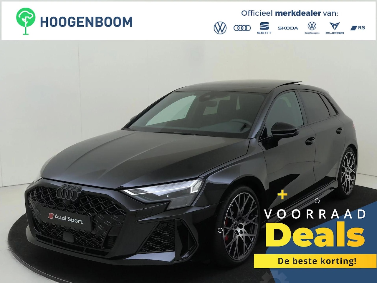 Audi A3 Sportback - 2.5 TFSI RS 3 quattro | Panoramadak | Achteruitrijcamera | RS-sportuitlaatsysteem | Naviga - AutoWereld.nl
