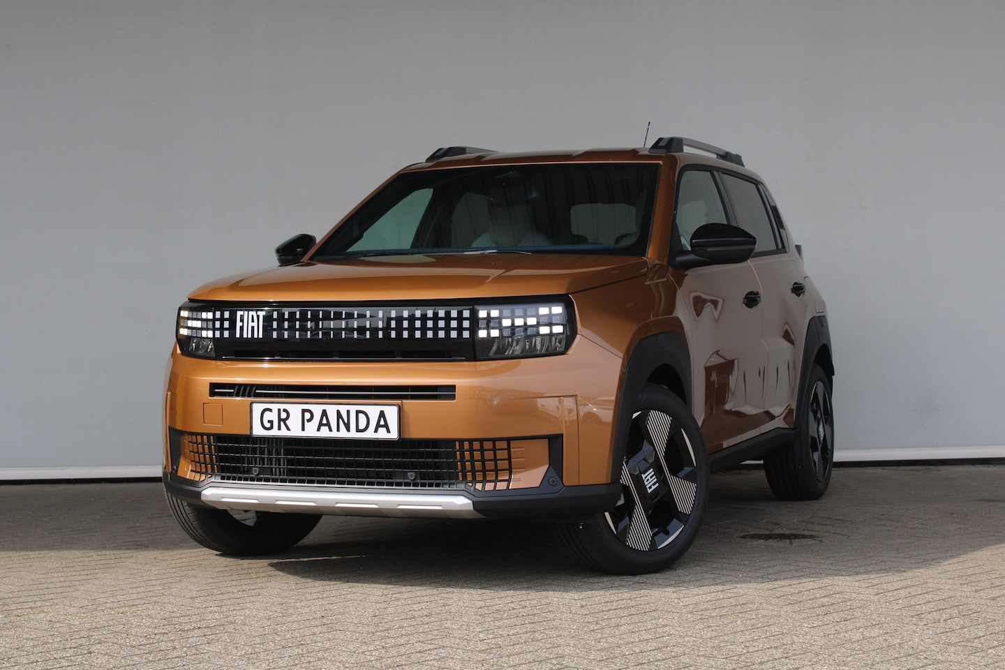 Fiat Grande Panda - La Prima | 8 Jaar garantie | Camera | Navigatie | Stoel- & stuurverwarming | LED koplampen - AutoWereld.nl