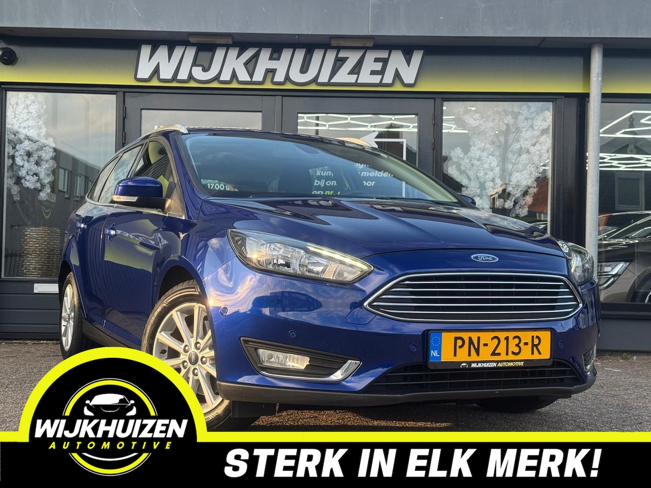 Ford Focus Wagon - 1.5 Titanium met Climate !!! Led !!! Navigatie !!! Luxe !!! - AutoWereld.nl