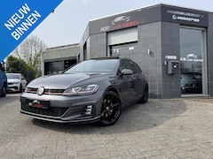 Volkswagen Golf - 2.0 TSI GTI PERFORMANCE PANO-VIRTUAL-KEYLESSACC